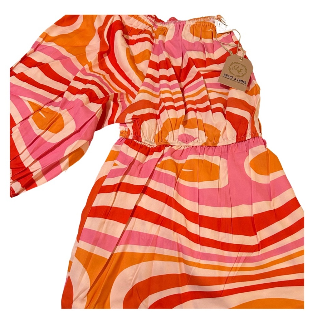 NEW WITH TAGS. EMMA&GRACE MODERN BLOUSE HOT PINK,ORANGE GROOVY PATTERN. 3XL HOT!